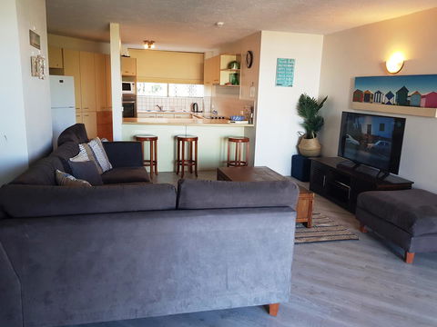 Casablanca Beachfront Apartments - Accommodation Daintree 6