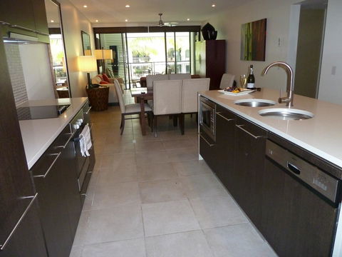 Penthouse 239 At See Temple Port Douglas - Accommodation Daintree 2