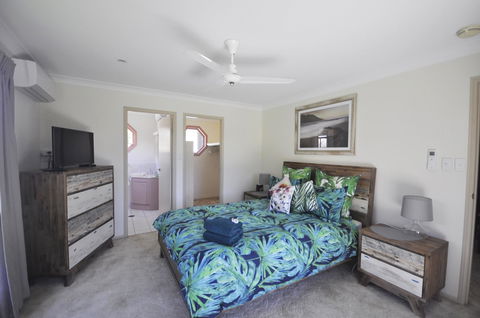 Bribie Island Canal Holiday Destination! - Accommodation Daintree 9