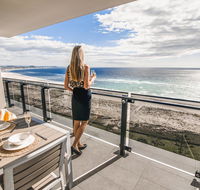 Iconic Kirra Beach Resort - Accommodation Daintree