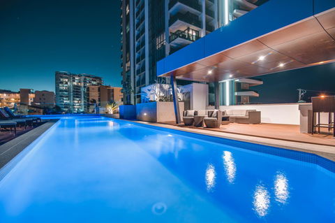Iconic Kirra Beach Resort - Accommodation Daintree 14
