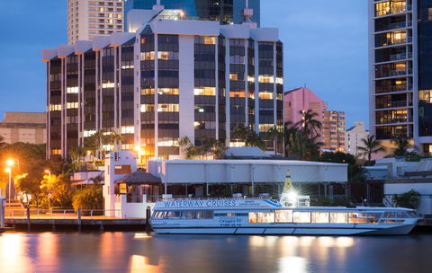 Tiki Hotel Apartments Surfers Paradise - Accommodation Daintree 8