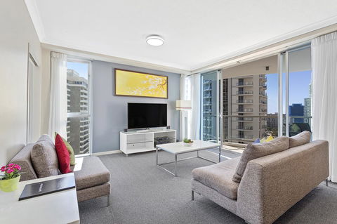 Beach Stay - Ocean & Riverview Resort Chevron Renaissance Central Surfers Paradise - Accommodation Daintree 7