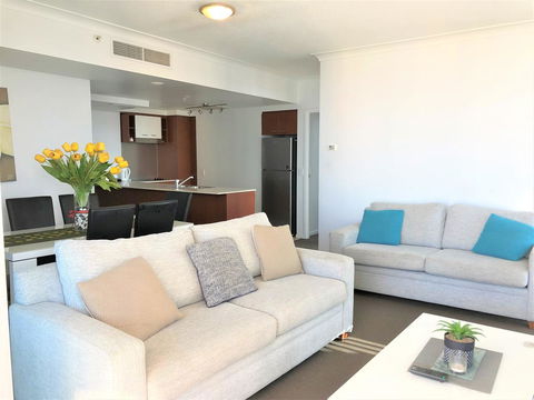 Beach Stay - Ocean & Riverview Resort Chevron Renaissance Central Surfers Paradise - Accommodation Daintree 20