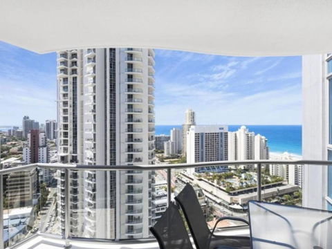 Beach Stay - Ocean & Riverview Resort Chevron Renaissance Central Surfers Paradise - Accommodation Daintree 25