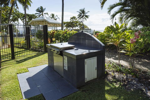 Coral Sands Beachfront Resort - Accommodation Daintree 28
