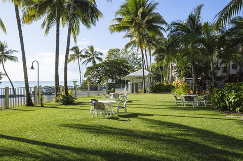 Coral Sands Beachfront Resort - Accommodation Daintree 11