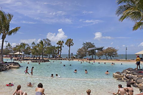 Proximity Waterfront Apartments - Accommodation Daintree 1