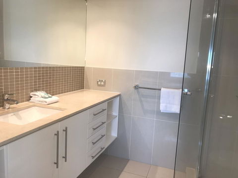 Proximity Waterfront Apartments - Accommodation Daintree 11