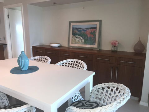 Proximity Waterfront Apartments - Accommodation Daintree 8