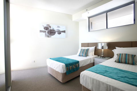 Monaco Caloundra - Accommodation Daintree 19