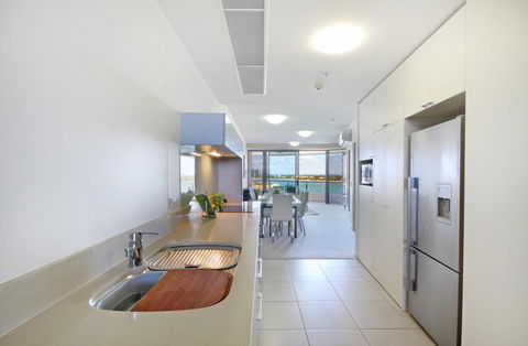 Monaco Caloundra - Accommodation Daintree 22