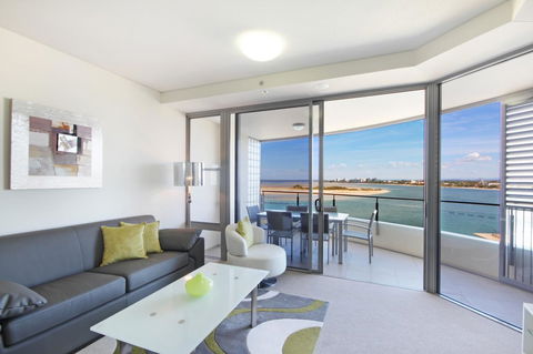 Monaco Caloundra - Accommodation Daintree 25