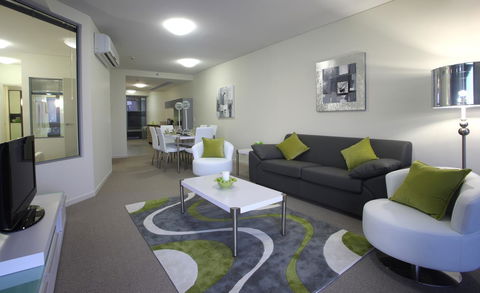 Monaco Caloundra - Accommodation Daintree 42