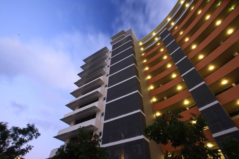 Monaco Caloundra - Accommodation Daintree 12