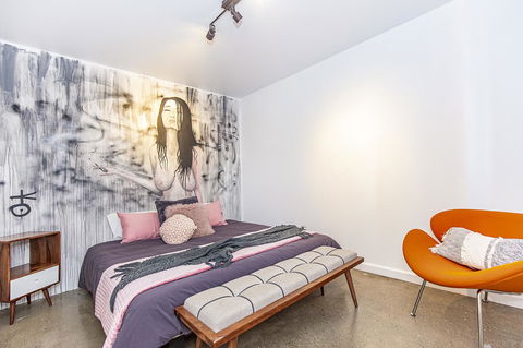 The Pink Hotel Coolangatta - Accommodation Daintree 13