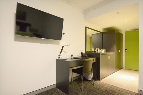 Mackay Oceanside Central Hotel Official - Accommodation Daintree 28