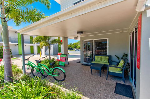 Mackay Oceanside Central Hotel Official - Accommodation Daintree 10