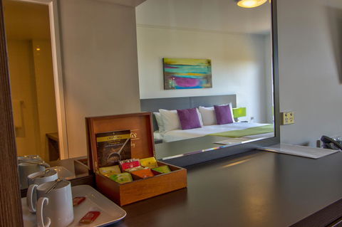 Mackay Oceanside Central Hotel Official - Accommodation Daintree 1