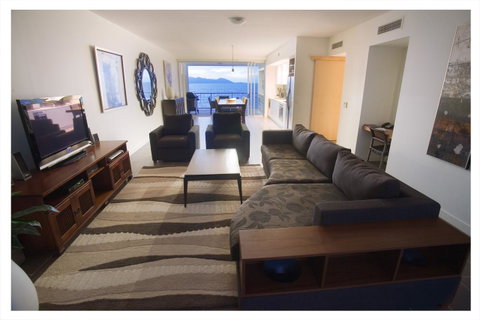 1 Bright Point Apartment 5201 - Accommodation Daintree 1