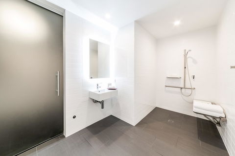 Sage Hotel James Street - Accommodation Daintree 11