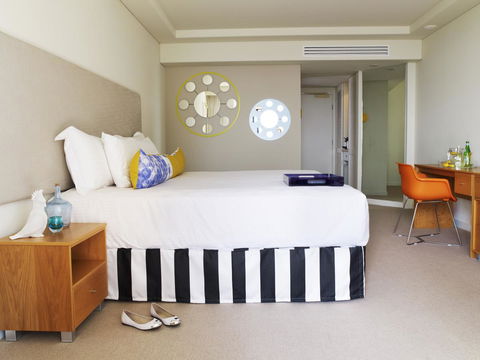 QT Gold Coast - Accommodation Daintree 3