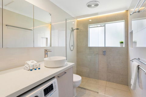 Noosa Place Resort - Accommodation Daintree 1