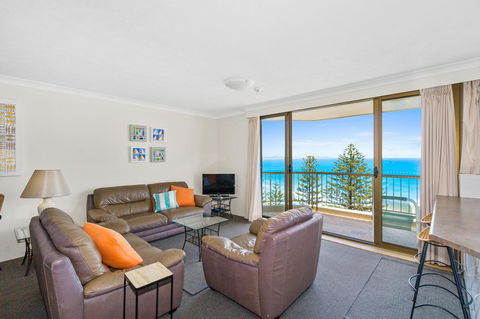 Columbia Beachfront Apartments On Rainbow Bay - Accommodation Daintree 39