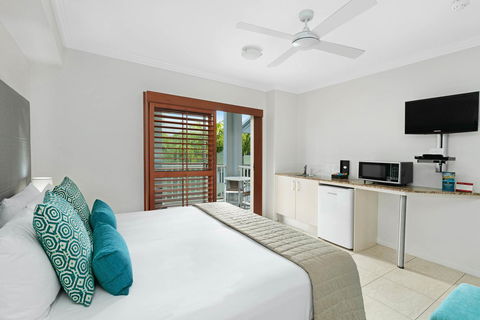 Mantra Aqueous On Port - Accommodation Daintree 21