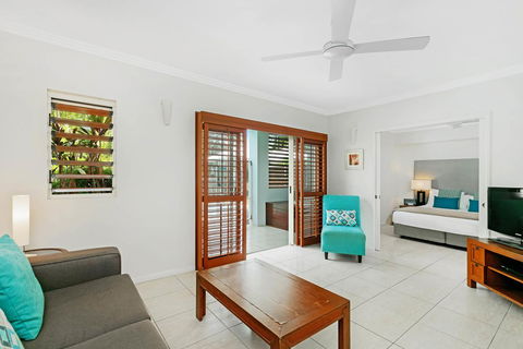 Mantra Aqueous On Port - Accommodation Daintree 1