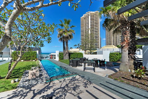 Soul Surfers Paradise - Gclr - Accommodation Daintree 41