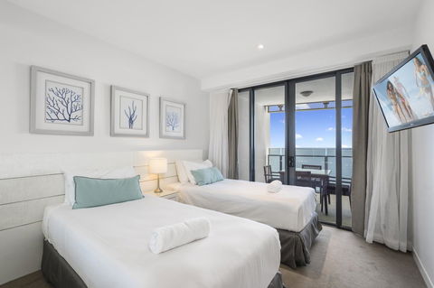Soul Surfers Paradise - Gclr - Accommodation Daintree 7