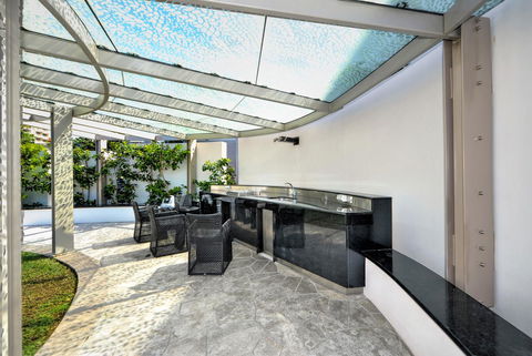 Soul Surfers Paradise - Gclr - Accommodation Daintree 42