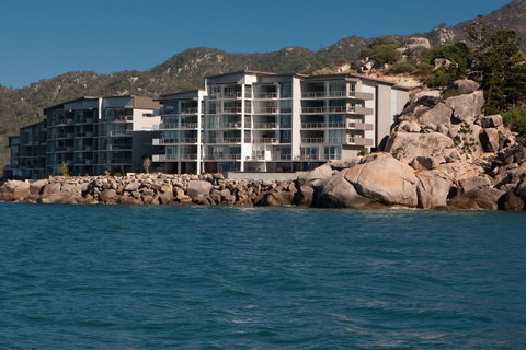 Penthouse On Bright Point - Accommodation Daintree 16