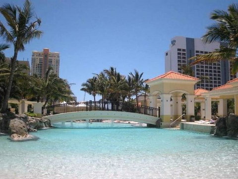 The Towers Of Chevron Renaissance - Holidays Gold Coast - Accommodation Daintree 4