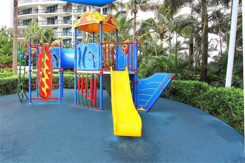 The Towers Of Chevron Renaissance - Holidays Gold Coast - Accommodation Daintree 11