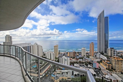 The Towers Of Chevron Renaissance - Holidays Gold Coast - Accommodation Daintree 36