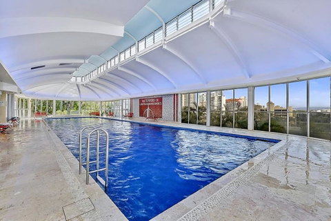 The Towers Of Chevron Renaissance - Holidays Gold Coast - Accommodation Daintree 9