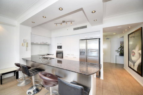 The Towers Of Chevron Renaissance - Holidays Gold Coast - Accommodation Daintree 18