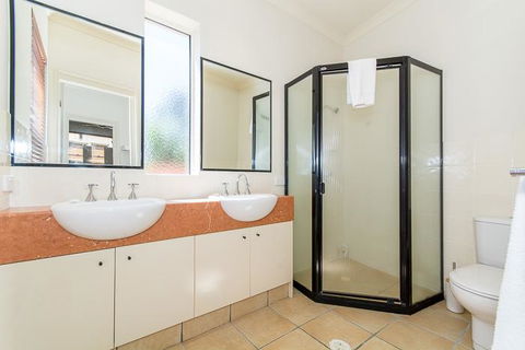 Hepburn Holiday Haven - Accommodation Daintree 16