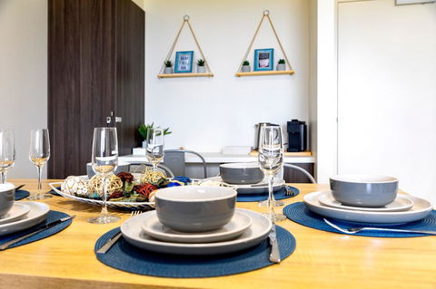 Sunset Retreat Mooloolaba - Accommodation Daintree 3
