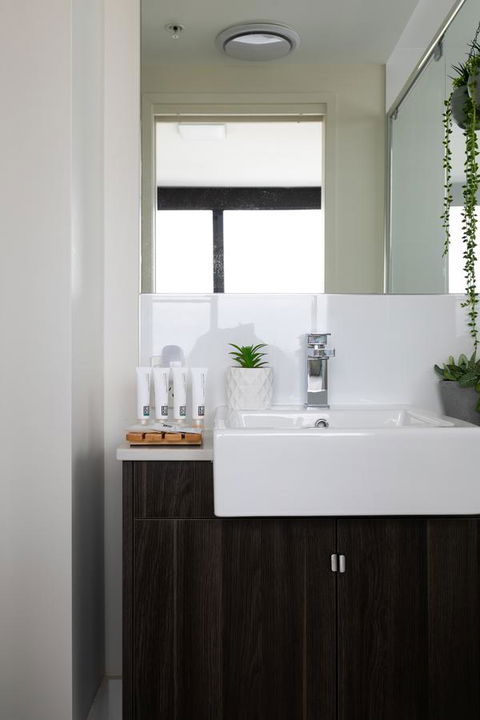 Sunset Retreat Mooloolaba - Accommodation Daintree 5