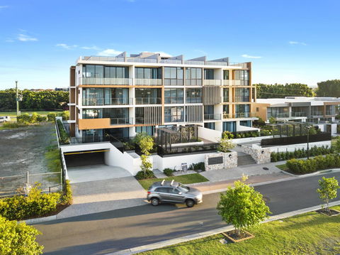 The Residences At The Peninsula - Accommodation Daintree 8