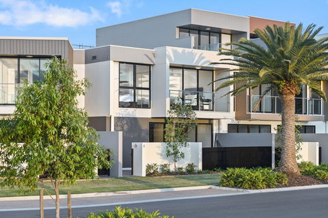 The Residences At The Peninsula - Accommodation Daintree 0