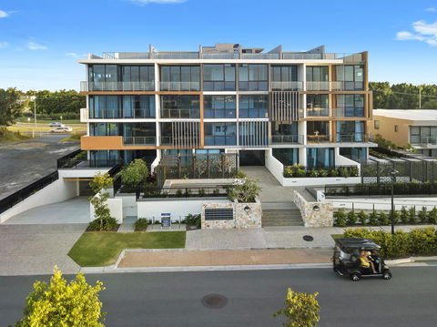 The Residences At The Peninsula - Accommodation Daintree 10