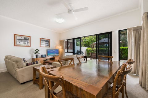 Mirra Chana - Accommodation Daintree 4