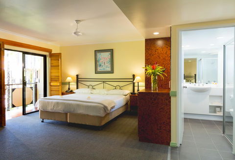 Palm Royale Cairns - Accommodation Daintree 25