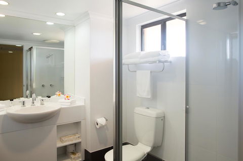 Palm Royale Cairns - Accommodation Daintree 30