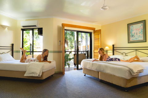Palm Royale Cairns - Accommodation Daintree 22