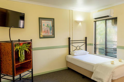 Palm Royale Cairns - Accommodation Daintree 23